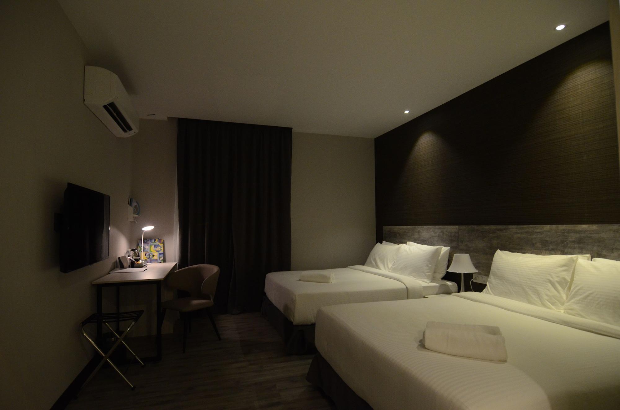 The Leverage Business Hotel Джохор-Бару Екстер'єр фото