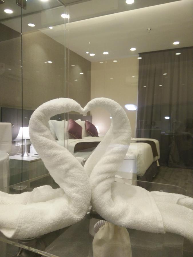 The Leverage Business Hotel Джохор-Бару Екстер'єр фото